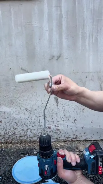 This paint sprayer delivers even, professional finishes.Works with water-based and oil-based paints.Easy to use, simple to clean with water.Great for furniture, walls, fences and DIY projects.High efficiency, great value for money.#spraypaint #painting #DIY#spraygun #foryoupage