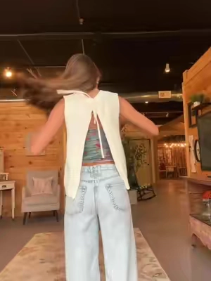 My new fav top:) #viral #fypシ #summeroutfitinspo 