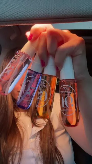 MINISSSS!!! They included the best scents 😍 @Sol de Janeiro #soldejaniero #soldejaneiro #soldejaneiroperfume #perfumeset #tiktokshopcreatorpicks 