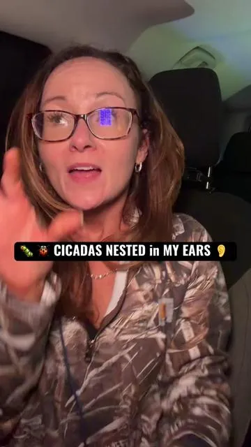 Replying to @Fuzzy do you have bugs in your ears too? #tinnitus #tinnitushelp #ringingears #earsringing #earwig 