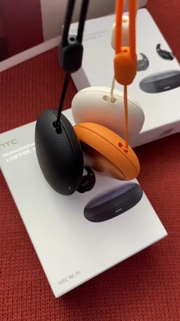 #htc #earbuds 😍💕#translationearbuds #foryoupage
