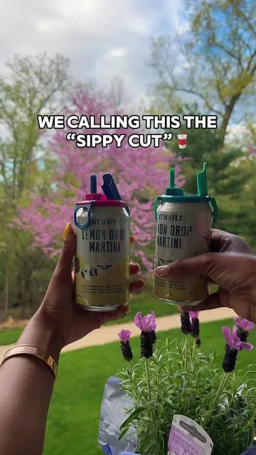 Loveeee these soda can tops it’s so convenient. Bringing it w me to every outing this summer 😭 #tiktokshop #sippycup #summeressentials #cutwater 