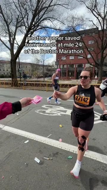 We saved the day in Boston today 👀🧂💦 #bostonmarathon #boston #runtok #marathon 