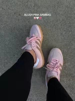 Enamorada 🩰🤎 #adidas #sambas #adidassamba #fyp #shoes