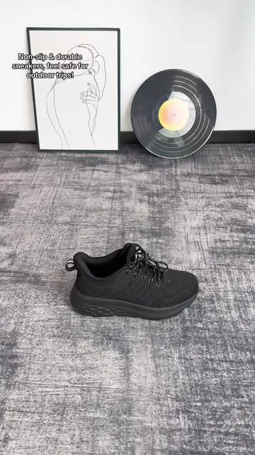 Versatile sneakers. #comfortableshoes #trendyshoes #Sneakers#sneakertok #comfyshoes