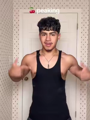 7631433000827292942
