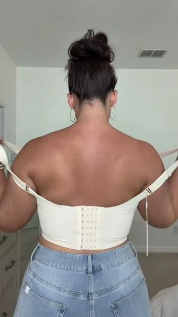 #jellybra #wirelessbra #seamlessbra #bra #midsizefashion 