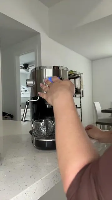 Espresso machine 2 in 1 #tiktokshopmothersday #tiktokshopstockup #coffee #espresso #regaloparamama 