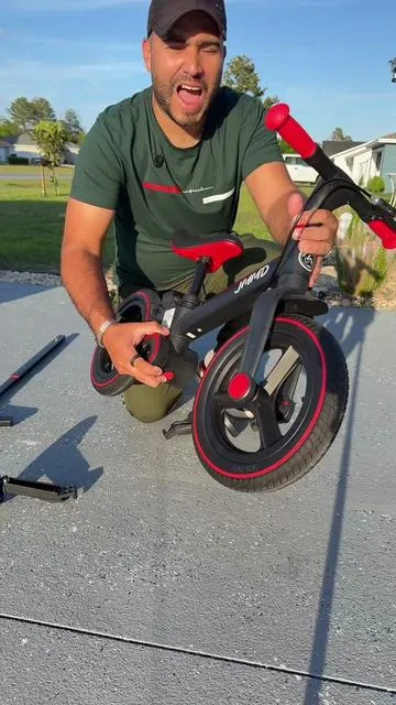 Bicicleta infantil 6 en 1 ajustable crece con el niño incluye pedales ruedas de apoyo y modo balance ideal para aprender a montar de forma segura kids 6 in 1 bike toddler balance bike adjustable training wheels pedals push handle learning bike for kids #kidsbike #parentinghack #toddlerlife ##tiktokshopstockup #tiktokshopcreatorpicks 