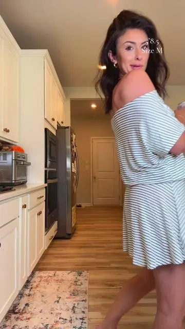 So flowy and comfy and soft! This one is growing on me!!! 