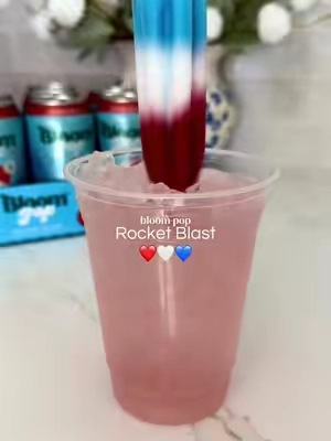 🚀Limited edition flavor and it’s soooo perfect for summer!💥❤️🤍💙@Bloom Nutrition #bloomnutrition #bloompop #prebioticsoda #summerdrink #tiktokshopstockup 4th of July party, Memorial Day, healthy swaps, healthy soda 