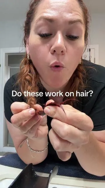 If you ever thought of a pigment glass to revamp your hair, bring back your full color from fading and dulling. Then check out this product by @dpHUE  it actually adds SHEIN gives you softness and lasts up to eight washes, it’s good for all hair types even has extra nourishing properties for curly and thick hair. #dphue #haircolor #dphuegloss #haircolortransformation #tiktokshopstockup 