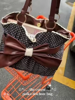 oh she's so cute ahh i've prayed for times like these 🎀✨ #totebag #shoulderbag #cutebag #polkadot #spotlightfinds 
