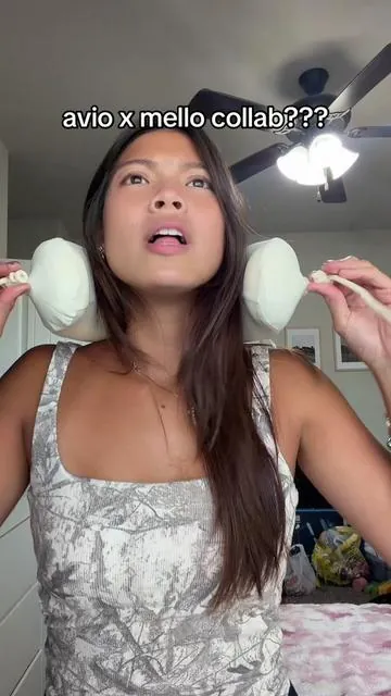they out here changing the sleep game #mello #travelpillow #memoryfoam 
