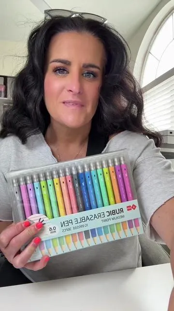 I LOVE these! #pens #gelpens #eraseablepens #stationery #pen 