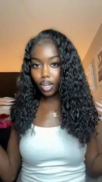 So comfortable, plusss the quality is definitely there!!! I’m so in love! 🥰 @Kalashow Hair 🛍️🛒 #wig #wiginstall #burmesecurly #halfwig #burmesehair 