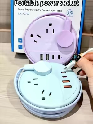 ✈️ THIS is the travel essential I will NEVER pack without 🔌💗 But listen… SENIOR MOMS 👀 you need this for dorm move-in too Because dorm rooms = NOT enough outlets… ever 😅 This little power strip fixes that instantly 👏 ✔️ 3 outlets ✔️ 4 USB ports (USB-C included 🙌) ✔️ Flat plug = fits behind beds & furniture ✔️ Wrap-around cord = no tangled mess ✔️ Compact + cruise approved I pack one for travel AND we used this in my daughter’s dorm — it’s perfect for nightstands, desks, and charging EVERYTHING at once 🎓 Senior moms: BUY THIS NOW and thank me later These are the kinds of things that sell out before move-in ⚡️ Tap the orange cart before it’s gone #travelessentials #dorm #tiktokshopcreatorpicks #travelpowerstrip #travelmusthaves #plug #chargingstation 