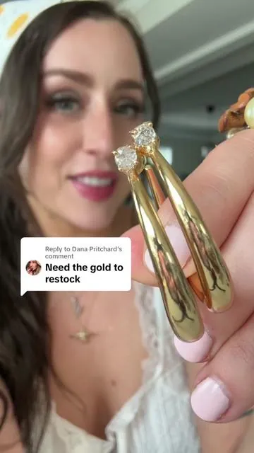 Replying to @Dana Pritchard they’re back! ✨ #earrings #hoops #crystal #jewelry #SummerVibes @SHINEME JEWELRY 