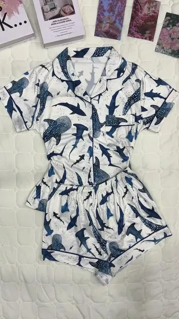 This shark print pajama set is giving fun cozy energy 🦈✨ soft, comfy, and perfect for chill nights in  #sharkprint #pajamaset #loungewear #tiktokmademebuyit #summervibes