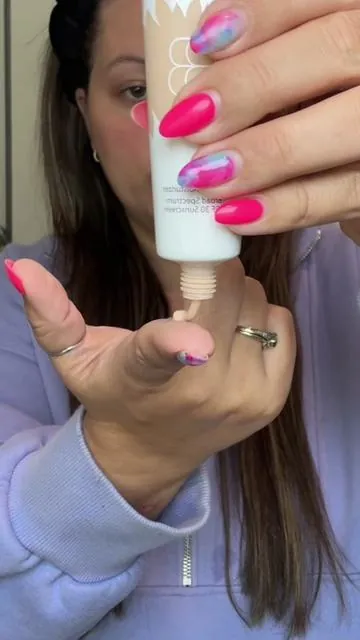 6 shades of the Tarte bb blur tinted moisturizer swatched so you can find which shade works for you! #tiktokshopcreatorpicks #ad #tarte #foundation #tintedsunscreen @tarte cosmetics 