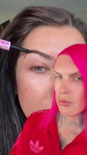 Is the NEW viral @NYX Professional Makeup Fluff & Snatch brow powder pen Jeffree Star Approved®?! #BeautyReview #jeffreestar #nyxcosmetics #brows #makeup  Duet w. @Dazee Mae 