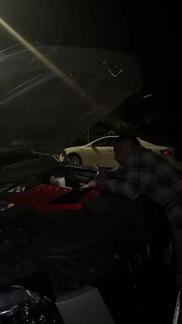 Luz de trabajo LED recargable Linkax para mecánica, barra de luz de trabajo USB brillante de 2400LM con batería de 4400 mAh, ganchos y accesorio magnético, accesorios de piezas de automóviles, herramientas de automóvil para reparación de automóviles, garaje #mecanica #auto #luz #tiktokshop #oferta 