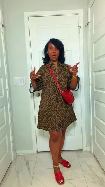 @Elengatine USA @Elengatine US #elengatinefashion #leoparddenimdress 