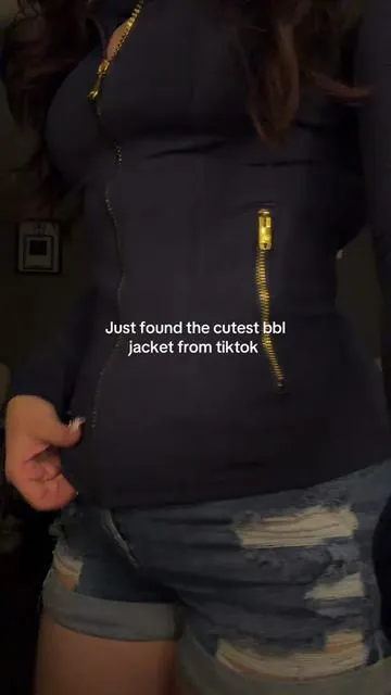 Love it #tiktokshopfinds #tiktokshop #fyp #bbljacket #definejacket 