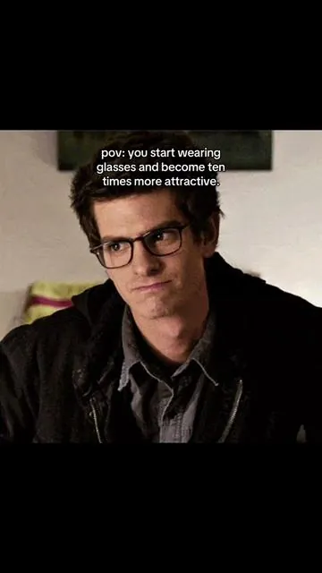 👓. #fyp #foryoupage #glasses #andrewgarfield #viral