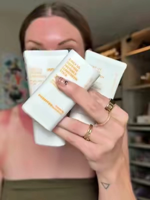 Replying to @Opal Sky definitely never leaving the house without rubbing the lotion sunscreen all over again though 😬😬😬