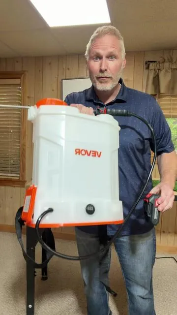 Battery Powered Backpack Sprayer Powerful Even Spray Easy Yard Lawn Care No Pumping Hassle #TikTokshopCreatorPicks #TikTokShopSpringGlowUp #BigDreamsStartSmall #LawnCare #GardenTools @VEVOR Store 