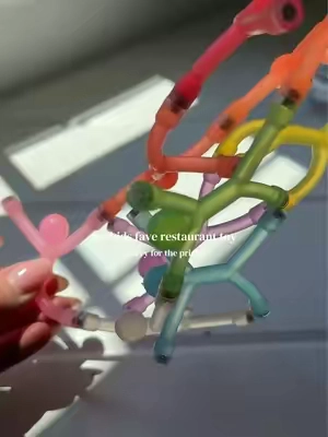 Magnetic fidget people figurines #magnetictoys #fidgettoys #openendedplay #independentplay 