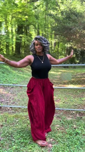 One of the most comfortable pair of pants I’ve had. #chiccurves #casualwear #affordablefashion #everydaywear #womenswear 