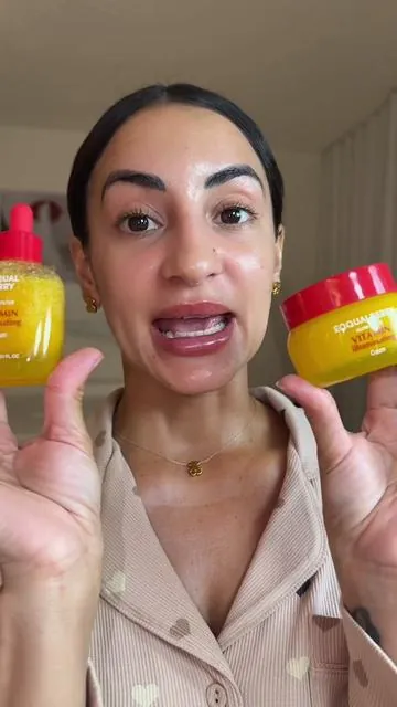 Un dúo súper poderoso de vitamin c @EQQUALBERRY #eqqualberry #vitamincserum #skincaretips #tiktokshopcreatorpicks #skincareroutine 