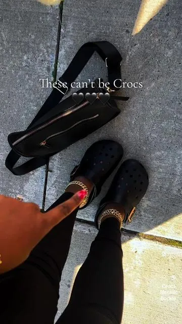 Crocs Metallic Buckle  #crocssuperbrandday #crocsnewarrivals #newdropsforyou #SummerVibes #tiktokshopcreatorpicks @Crocs 