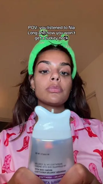 This jawline snatch is everything  #anua 