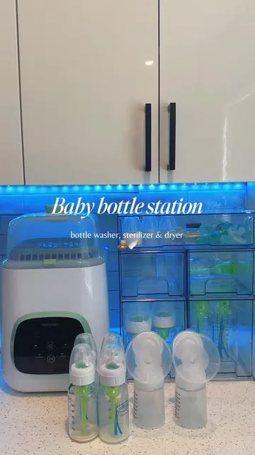 ✨2 months postpartum and honestly this has been one of my favorite things we set up 🤍 everything stays clean, organized, and easy to grab🧸🍼@momcozy @Vtopmart #babybottlestation #storagehacks #nestwithme #nesting #organization 