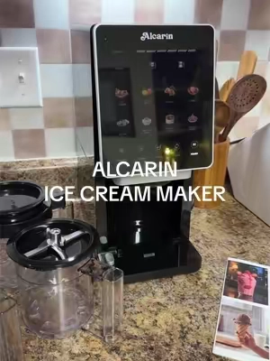 Mix is in the freezer rn and I can’t wait to have fresh ice cream tomorrow 🤤🍦 #alcarin #alcarinicecreammaker #ecozyappliances #icecreammaker #homemadeicecream 