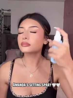 💕💕 #fyp #amandasolis #settingspray 
