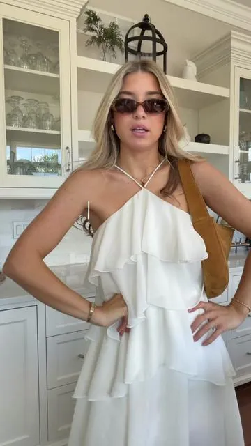 bridal on a budget!! 🦢 the perfect dress for a bachelorette trip #bridal #bridaloutfits #bridalonabudget 