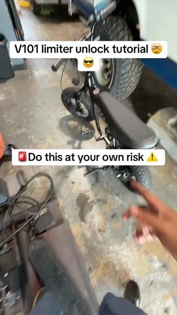 #v101 #ebike #ebiketiktok #summervibes #ebikelife 