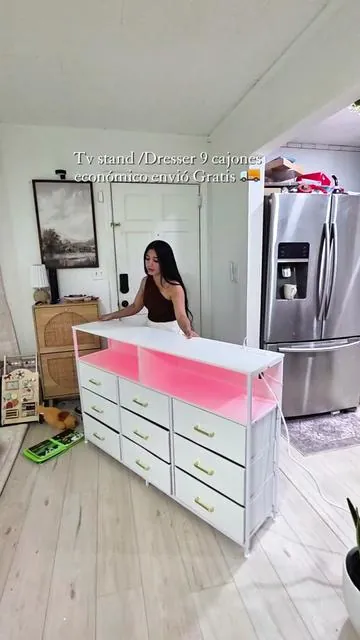 Tv stand/Dresser económico  aquí puedes poner hasta tú TV grandota  #dresser #tvstand #organization #summervibes #home 