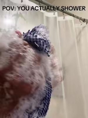 Do you shower like this?#tiktokshop #shower #hygiene #CleanTok 