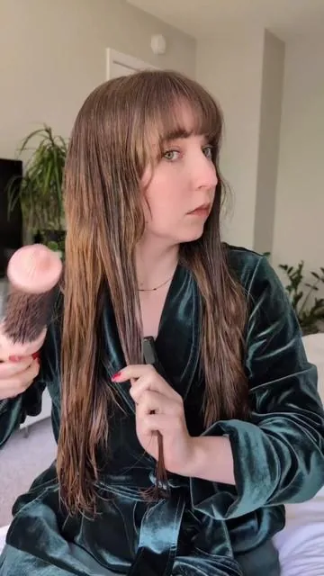 can you style wet hair? my fav quick way to style my wet hair with @wavytalkofficial Air Sculpt 💕 #wavytalk #hotairbrush  #hairtutorial #hairstyle #hair 