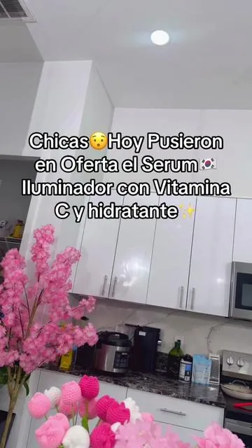 Serum Iluminador Coreano con Vitamina C y hidratante SkinCare coreano, serum, vitamina C, hidratante, ceramida, ácido hialurónico, Eqqualberry #tiktokcreatorpicks #SummerVibes #SkinCareCoreano #SerumFacialCoreano #CuidadoFacialEqqualberry Este serum es una opción ideal para incorporar en la rutina de belleza diaria, combinando ingredientes como vitamina C, hidratante, ceramida y ácido hialurónico. Su aplicación es sencilla, basta con colocar una pequeña cantidad en el rostro para disfrutar de su textura ligera y rápida absorción. Es perfecto para quienes buscan un complemento práctico en su cuidado diario, dejando la piel con una sensación de fres constante. The information shared is for general purposes and does not replace personalized professional guidance. Offer availability may be subject to a limited time. The price shown may vary depending on promotions or availability.