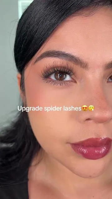 Thank you @Maxcomfi Lashes for listening to your customers!! Love this new upgraded style of the spider lashes. I was tired of overlapping my lashes. I’ll stick to the breeze when I want more of a natural lash look and the gust for more of a fuller lash look. #spiderlashes #maxcomfi #summervibes☀️ #lashtutorial 
