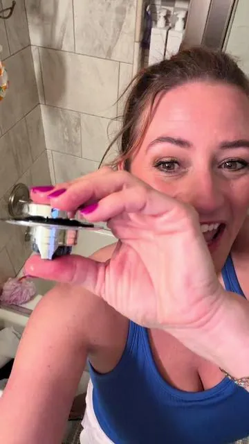 Older home like mine? You can fix your drain stopper! Easy!!! 