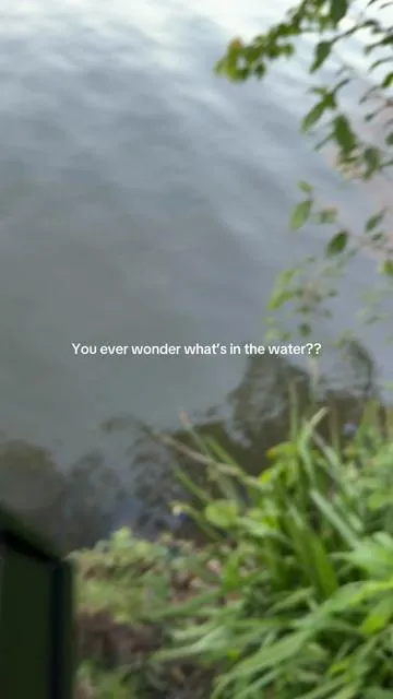 This is all you have to see. You couldn’t spend hours using this little camera! Get it with the link above this caption! #countrymusic #fish #fishtok #fishing #fishingcamera 