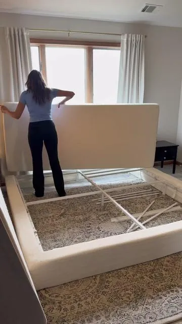 Love this cloud bed frame 🤍☁️  #cloudbedframe #bedframe #marshmallowbedframe #platformbed #bedroomfinds 