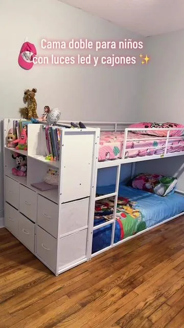 Cama doble para niños con luces led y cajones de almacenamiento. Ideal para regalo del día del niño! #diadelniño #regaloniños #camadoble #camaconlucesled #starterpicks @Sikaic Official 